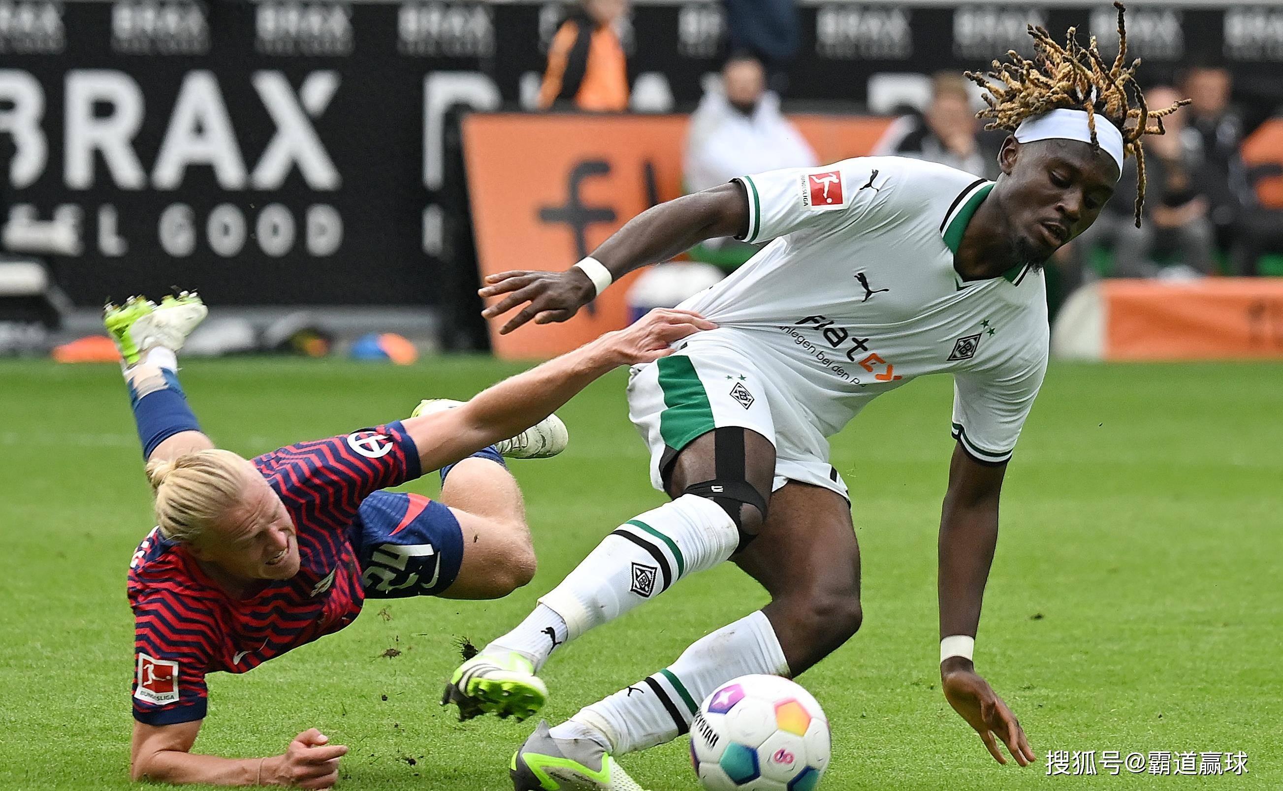 欧宝网站 -荷甲赛程吃紧，门兴格拉德巴赫转会期扳平良机，悬念犹存，球队文化再被提及的简单介绍